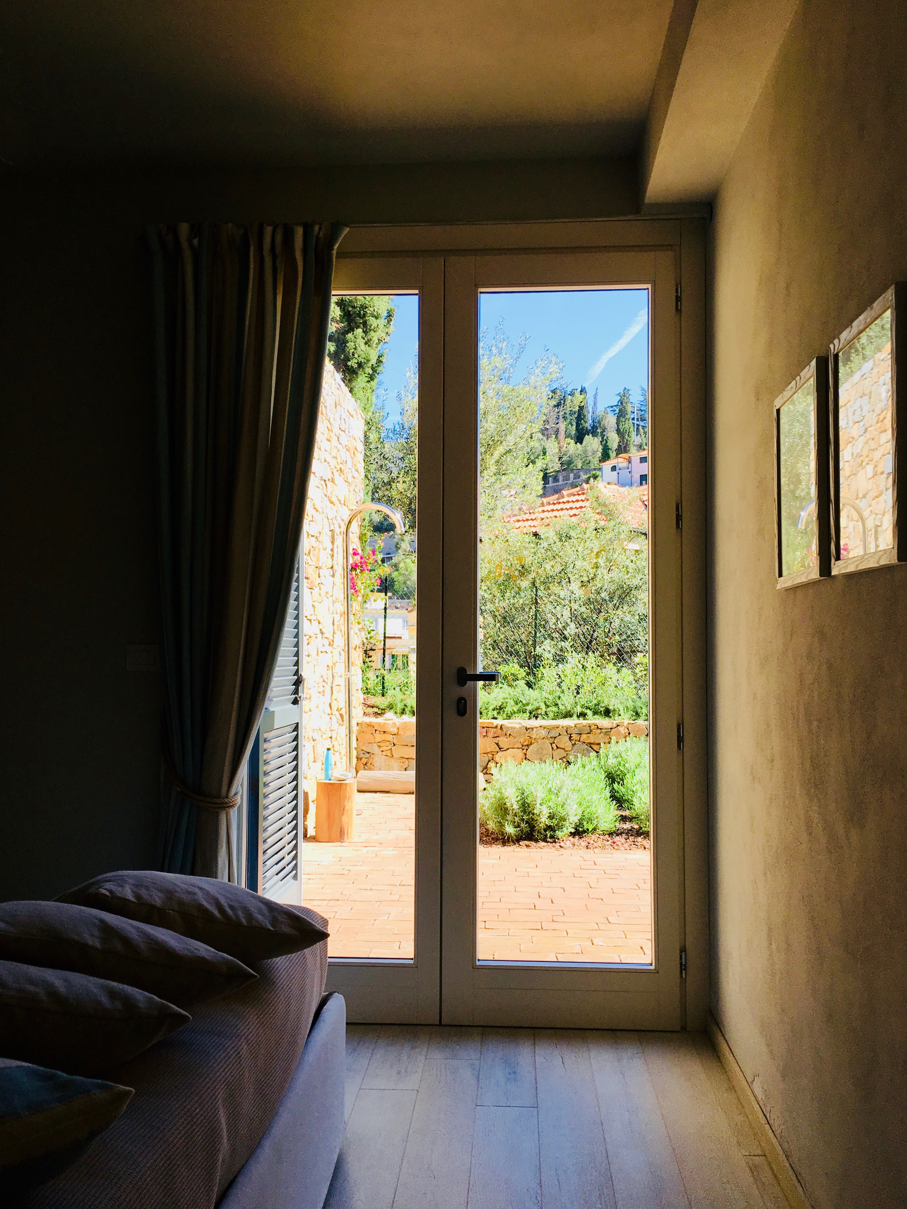 意大利阿尔西奥 5 别墅丨融入自然的海景别墅设计-4