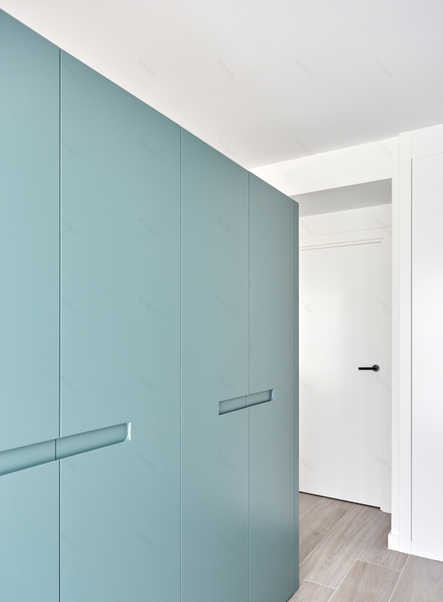 Madrid 公寓的彩色盛宴——Deleite Design 的室内设计佳作-17