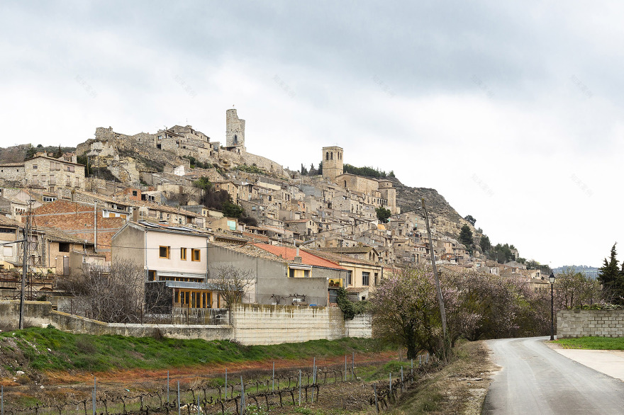 农业仓库改造为高级共享住宅丨西班牙莱里达丨arqbag 建筑事务所-3