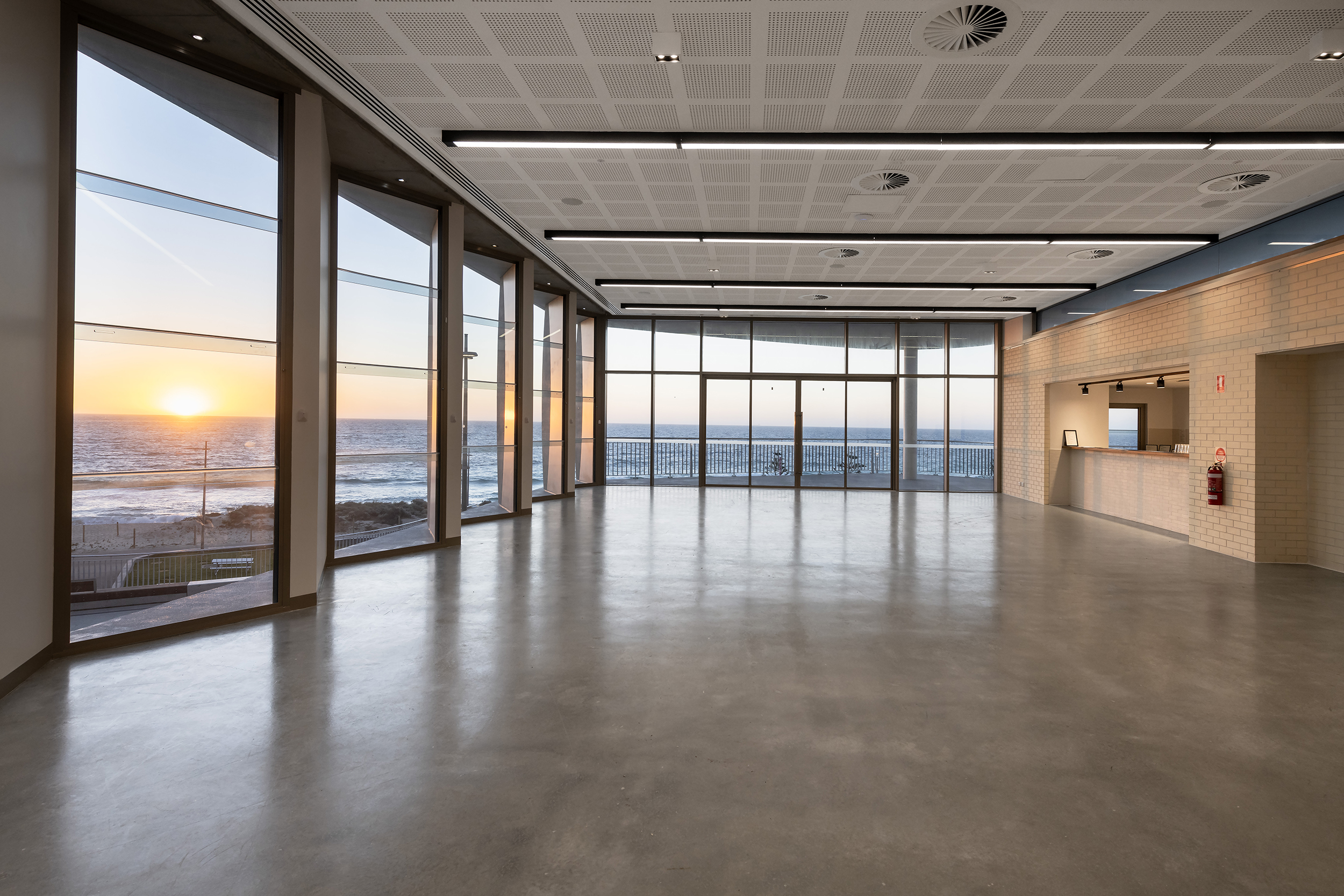 斯卡伯勒海滩服务与冲浪俱乐部-16