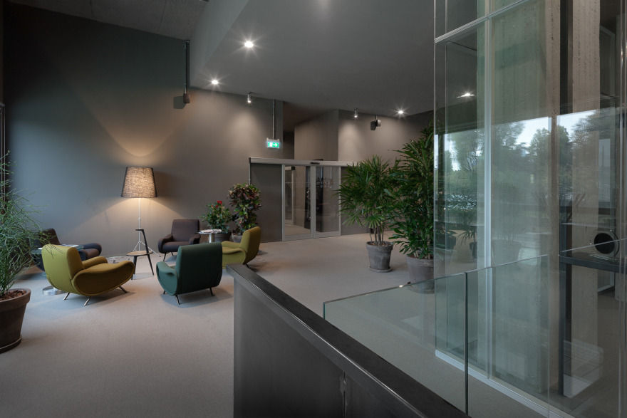 米兰 Widiba 银行总部,90 年代建筑的新生-3