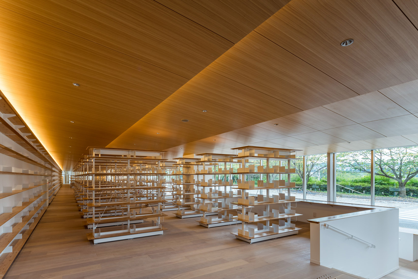 鹤川女子短期大学-22