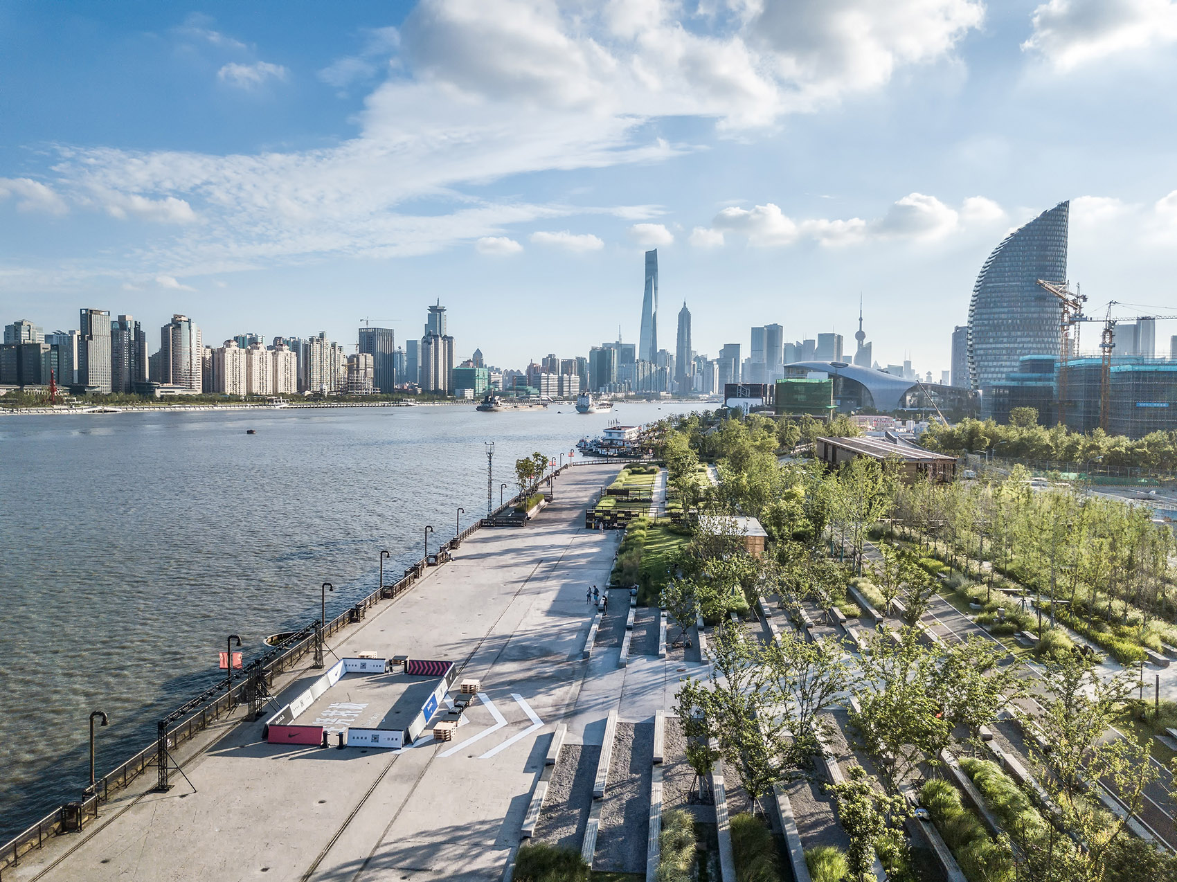 杨浦滨江公共空间二期设计，上海/源自工业遗存的绿道-101