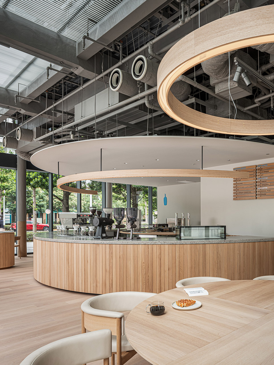 Blue Bottle咖啡港未来店，东京/科技与工艺结合的木制家具-57
