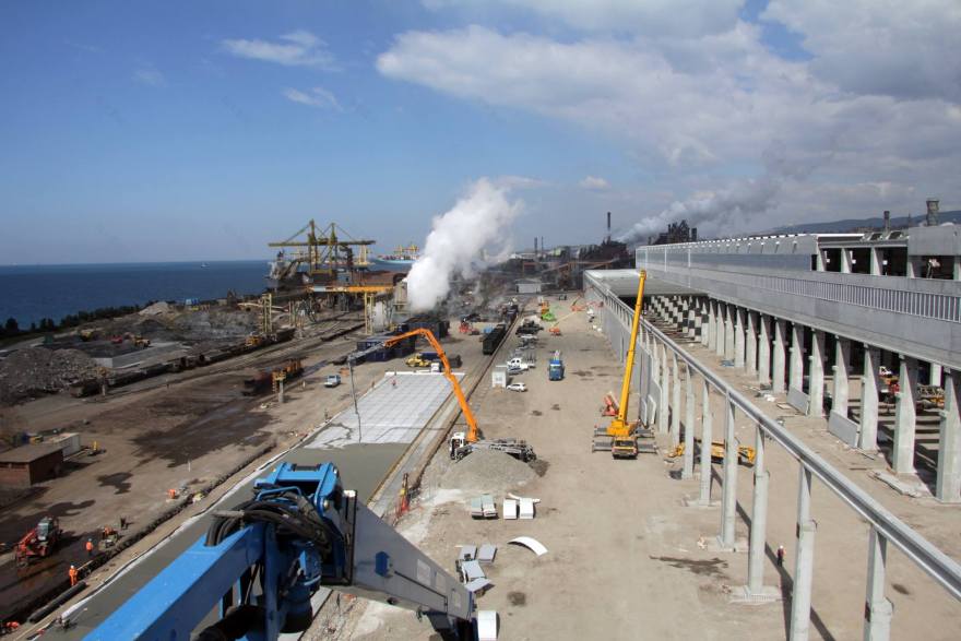 意大利钢铁工厂的现代化改造-80