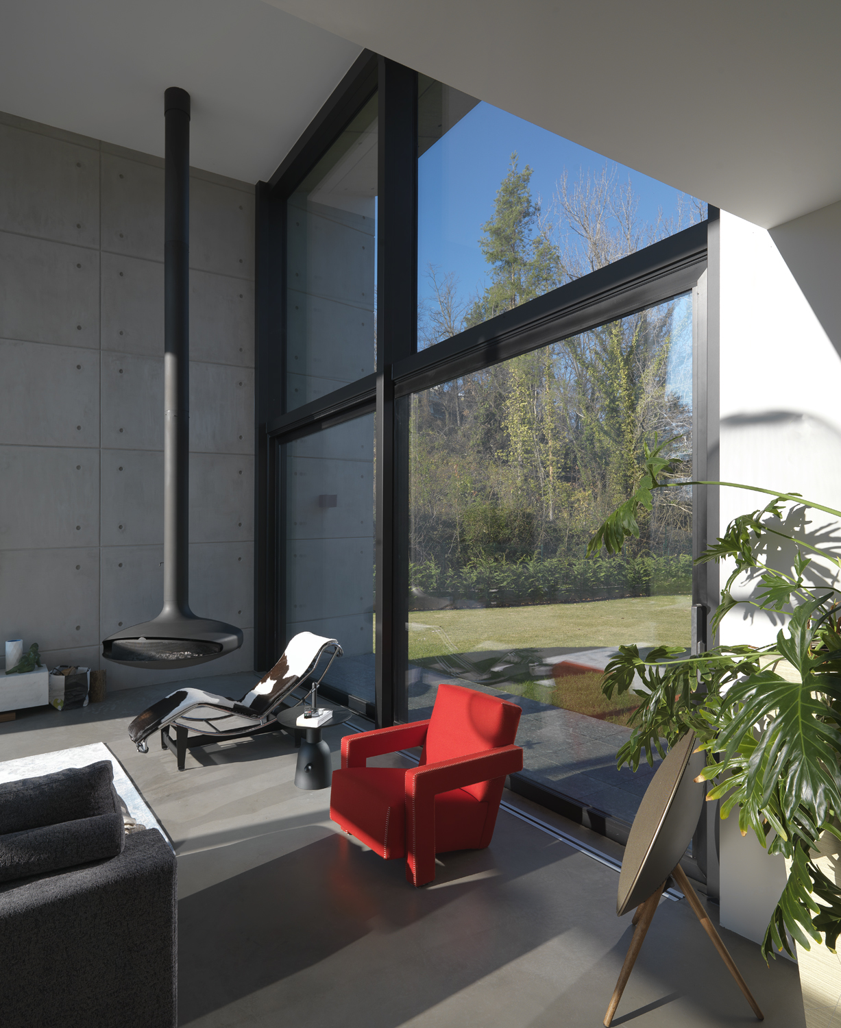 悬浮森林中的透明别墅-52