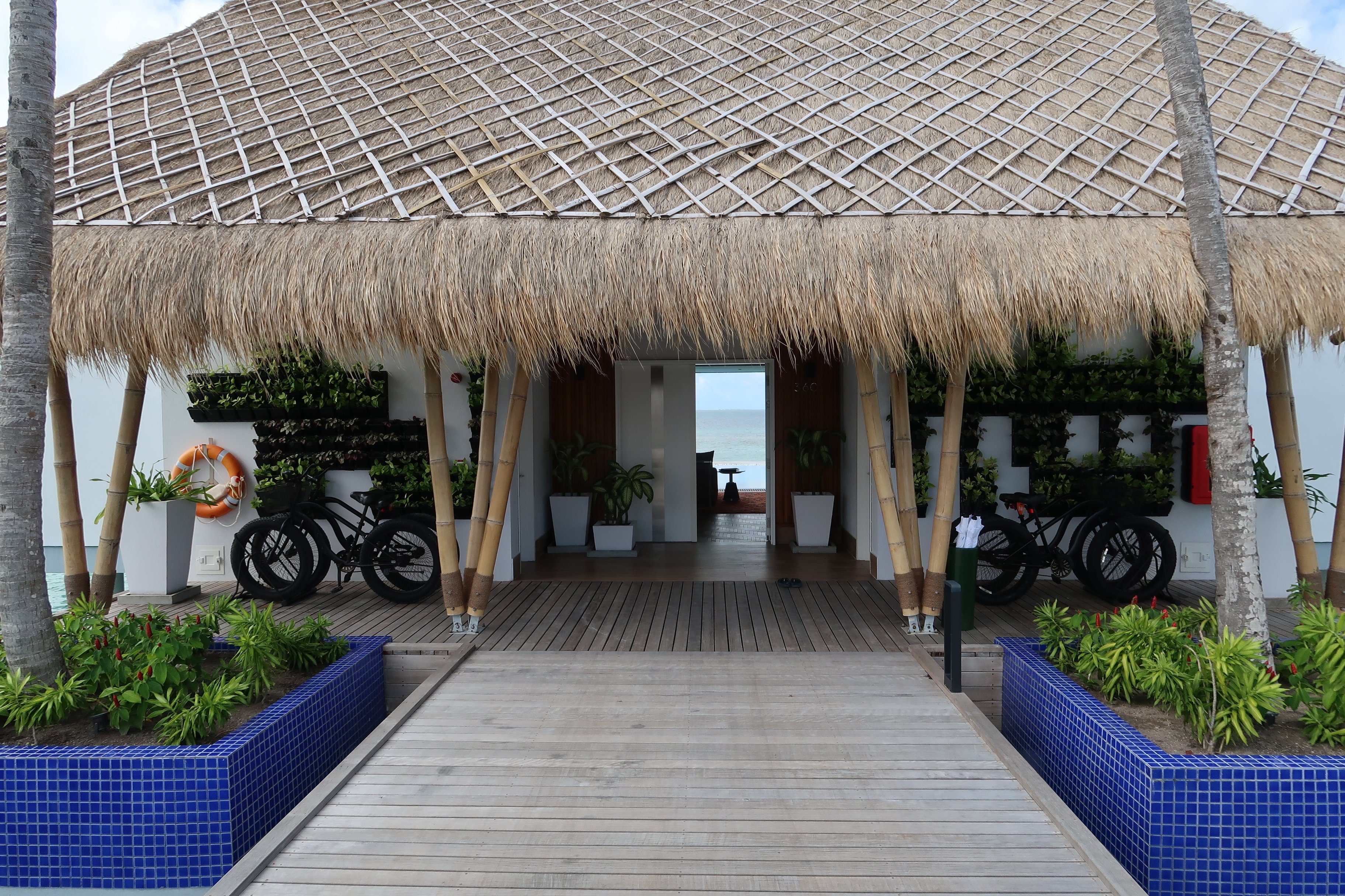 Emerald Maldives Resort & Spa, Raa Atoll 2019-11