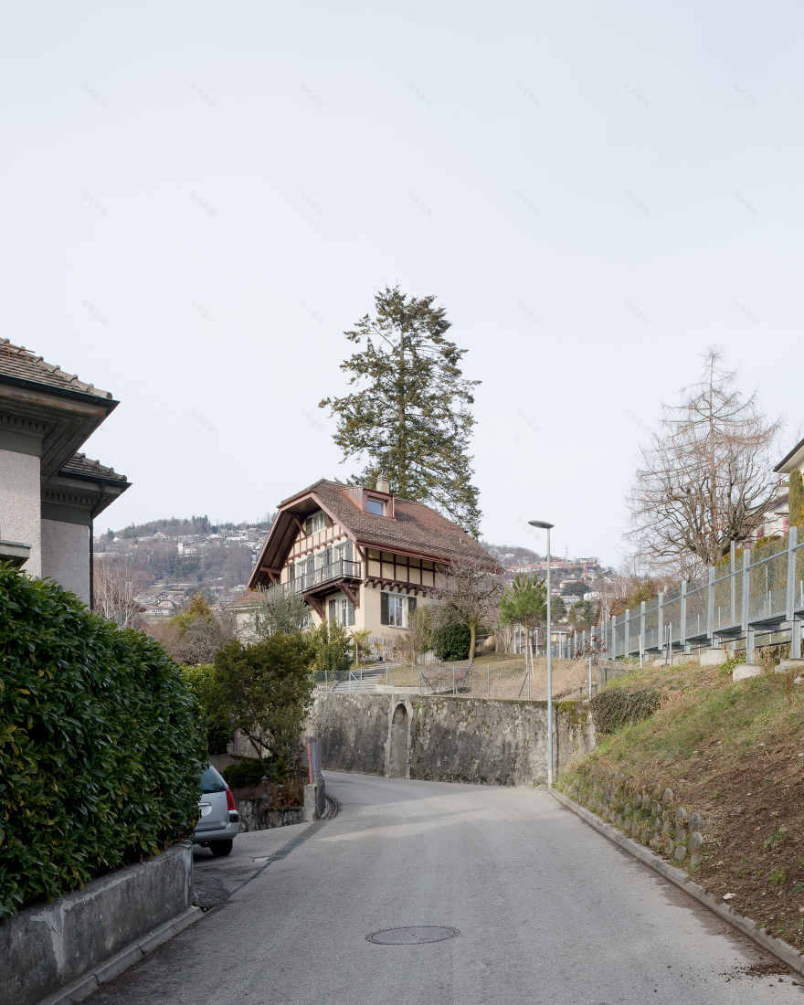 Bureau Brisson Architectes 打造独特别墅,领略湖畔美景-18