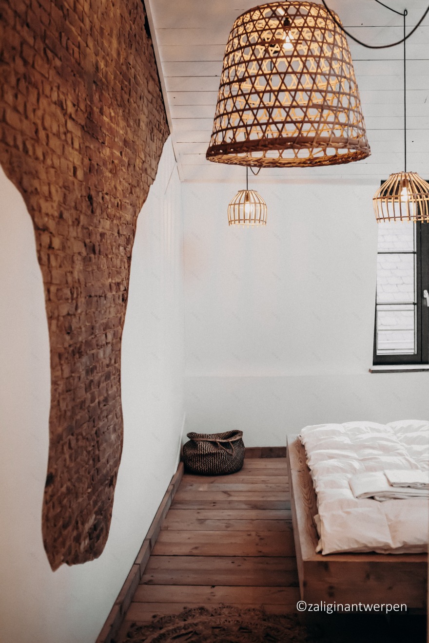 比利时安特卫普十五世纪老屋翻新成豪华度假屋-23