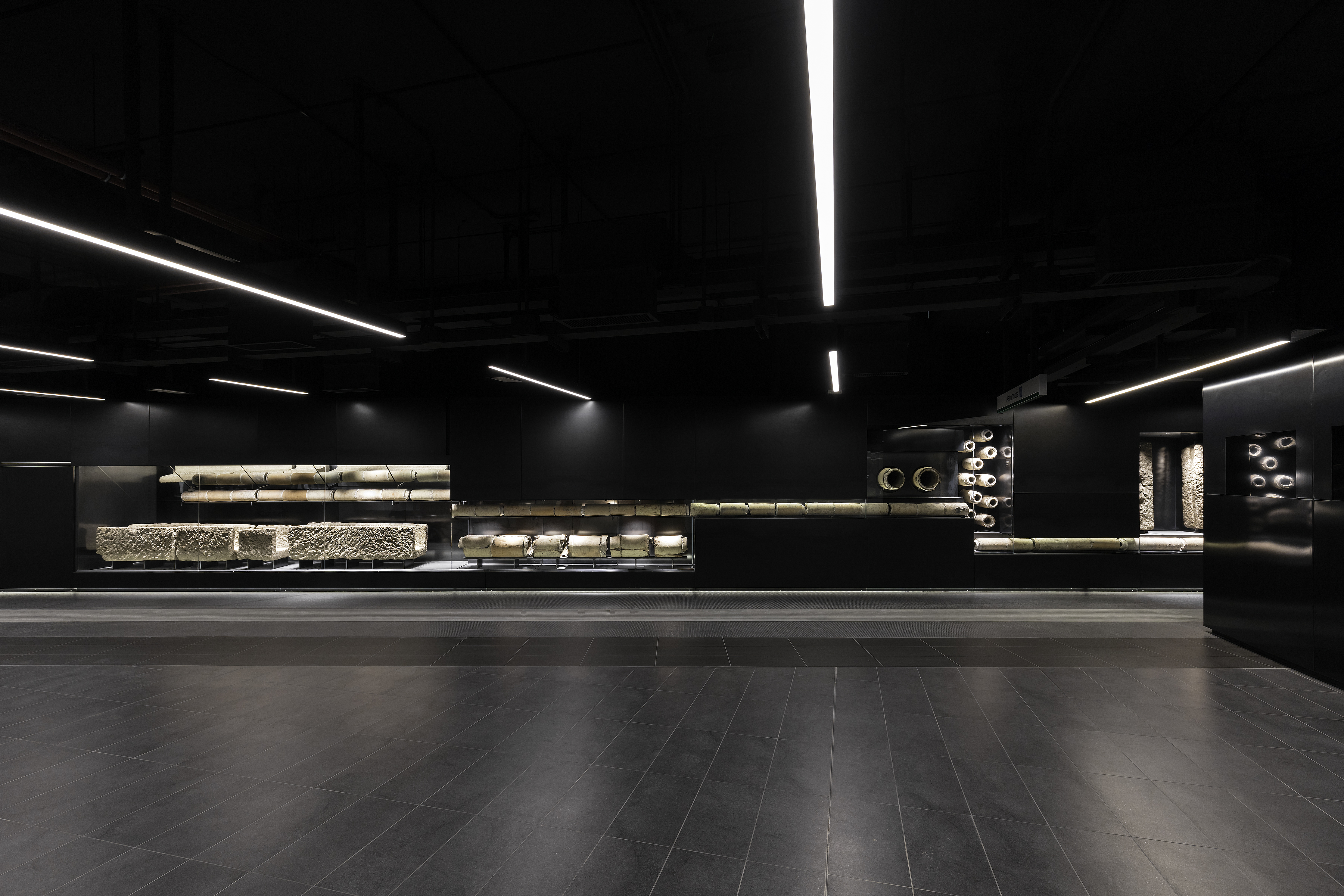 罗马地铁圣乔瓦尼站-0