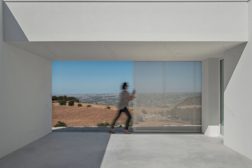 伊布罗顶层的房子-8