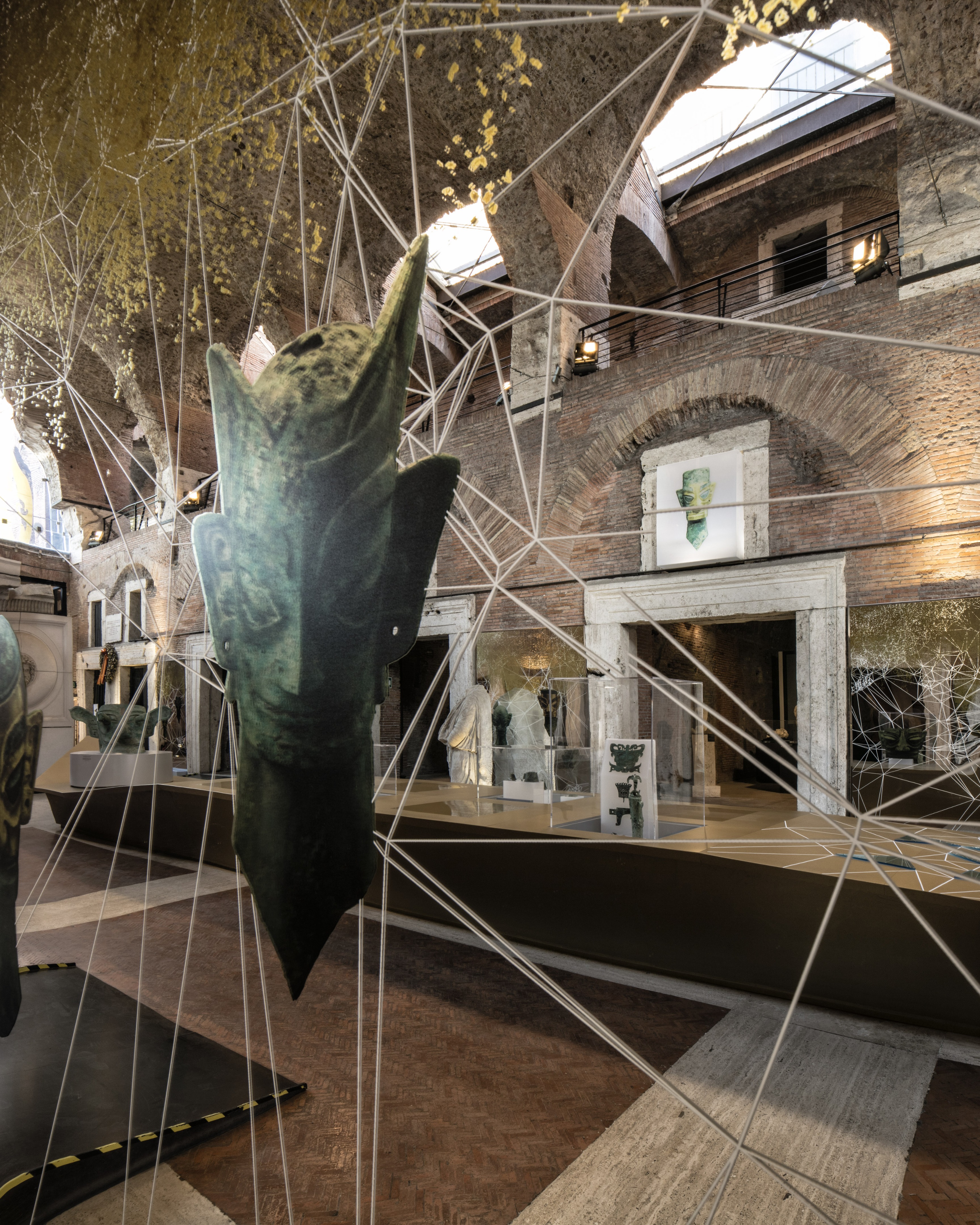 古蜀神韵 · 四川古代文化在罗马的现代演绎-9