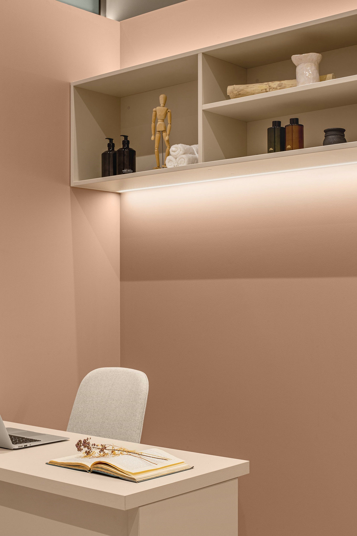 暖色调搭配裸露的水泥墙，尽显温馨大气-17