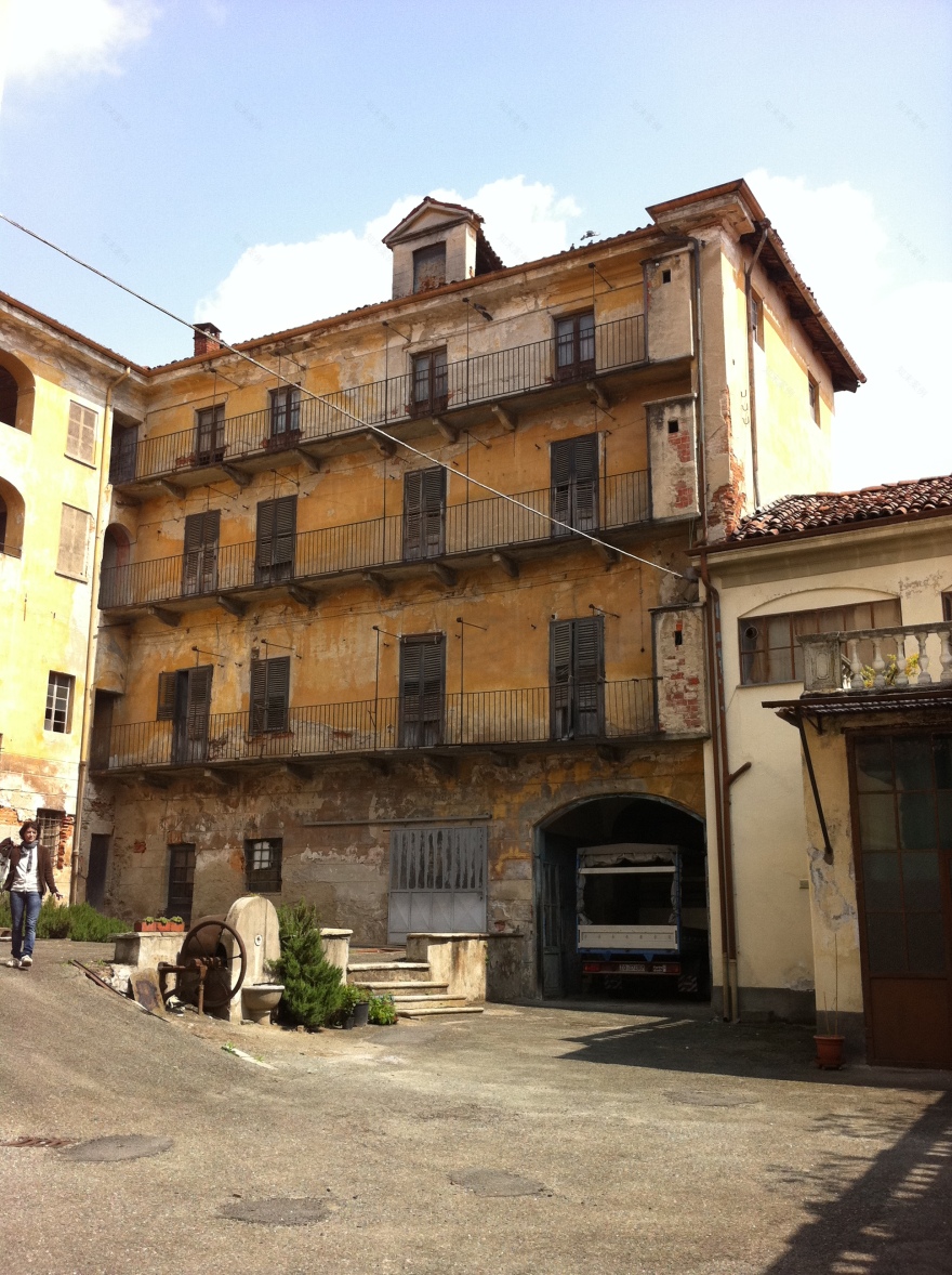 中世纪风情公寓修复 | Corte dei Drappi-1