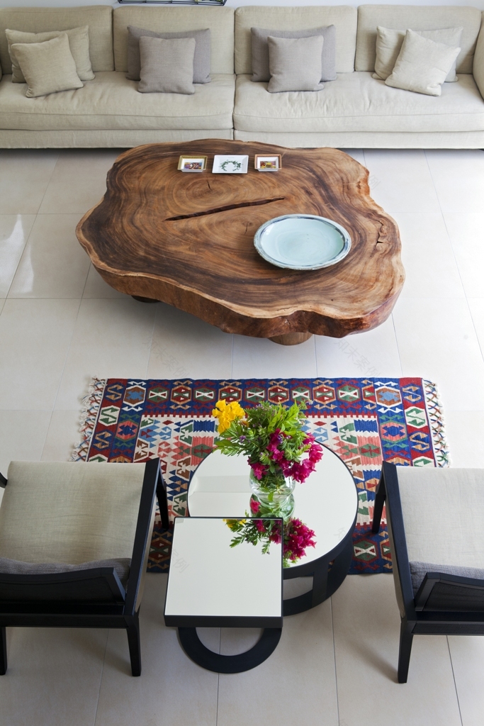 地中海风情四溢的夏日避暑居-24