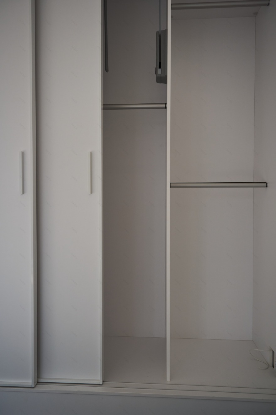 极简白色衣柜与衣帽间设计,时尚温馨-11