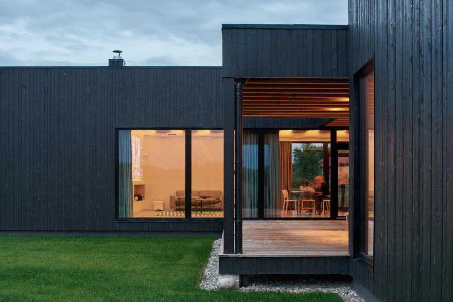 融合传统与现代的立陶宛乡村别墅设计-0