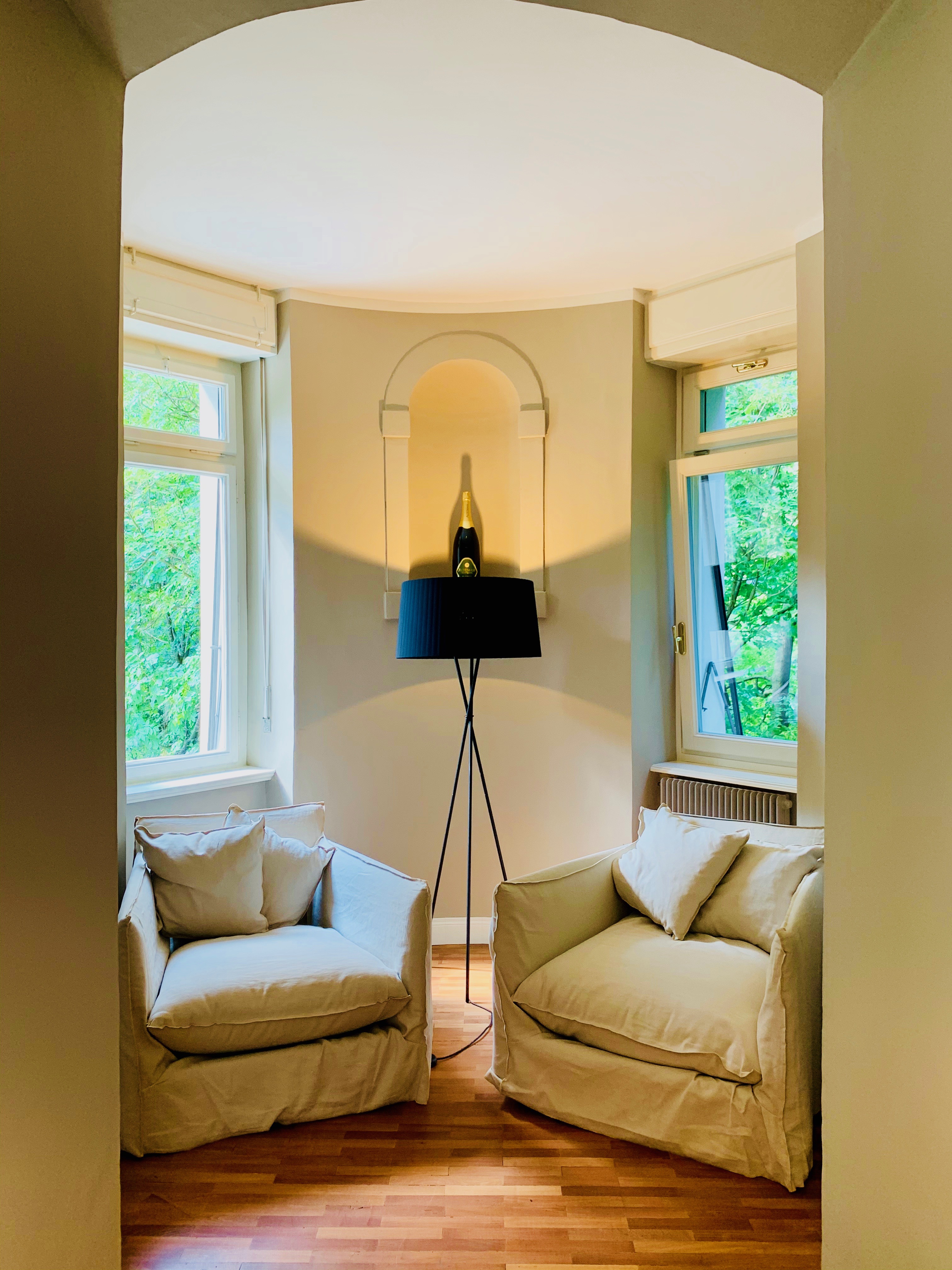 意大利托尔明诺湖畔的别墅改造-3