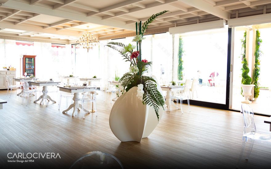 湖光山色——人工植物装点餐厅空间-1