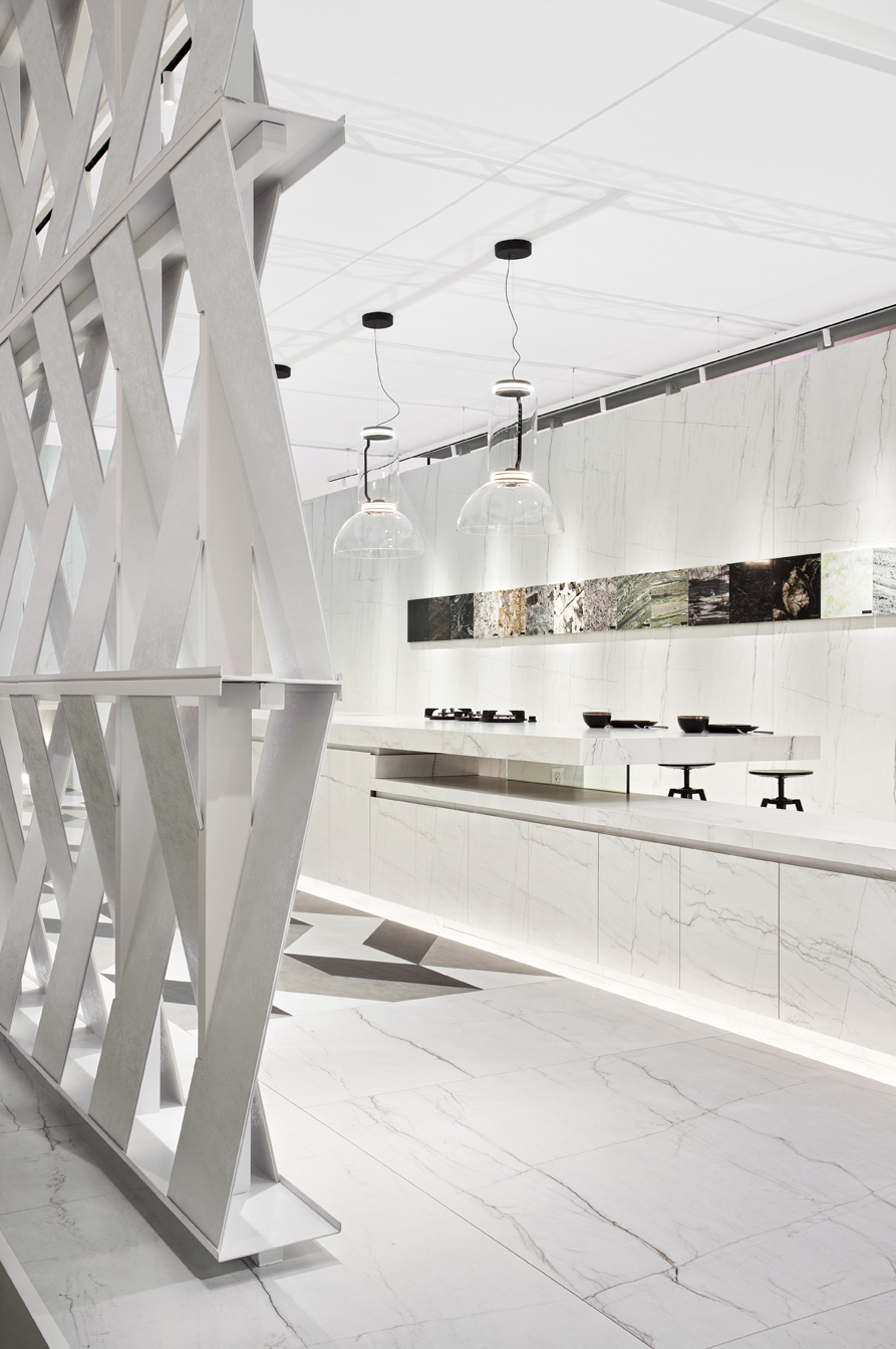 "赫克托·鲁伊斯·贝拉斯科设计的 120m2Neolith®全屋展示"-7