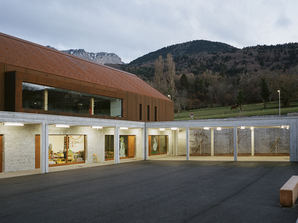Lugrin校园空间拓展，法国/背倚阿尔卑斯山，坐拥日内瓦湖全景-23
