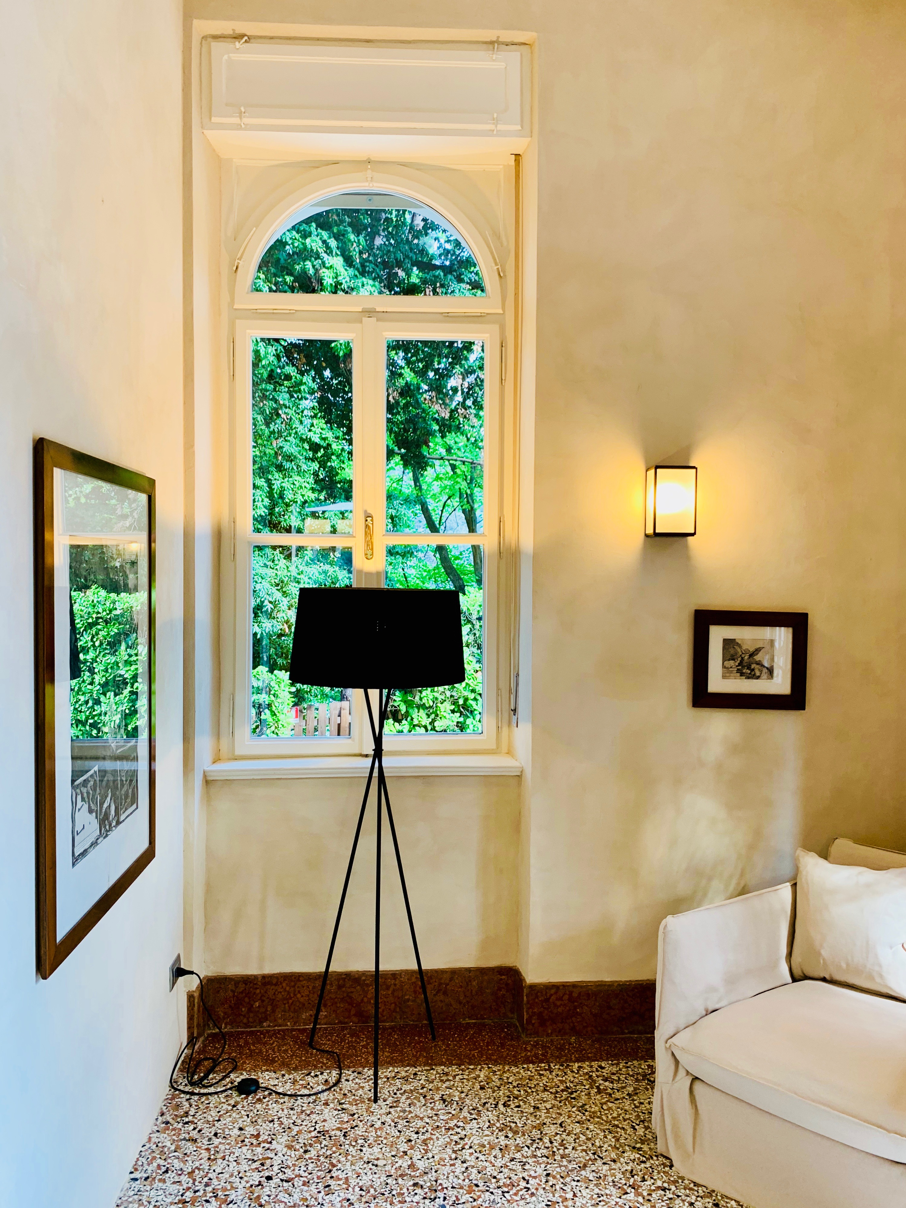 意大利托尔明诺湖畔的别墅改造-9