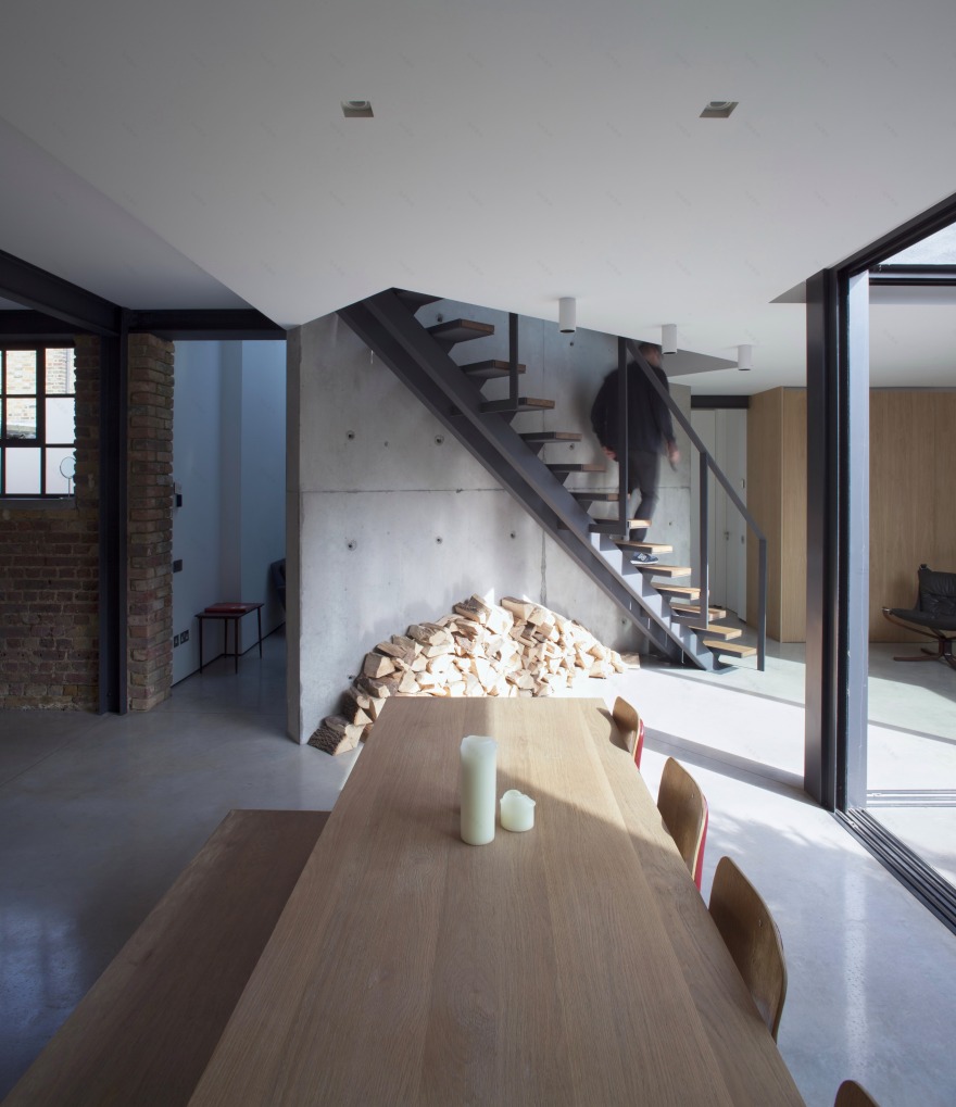 废弃维多利亚时期工作坊的现代重生-14