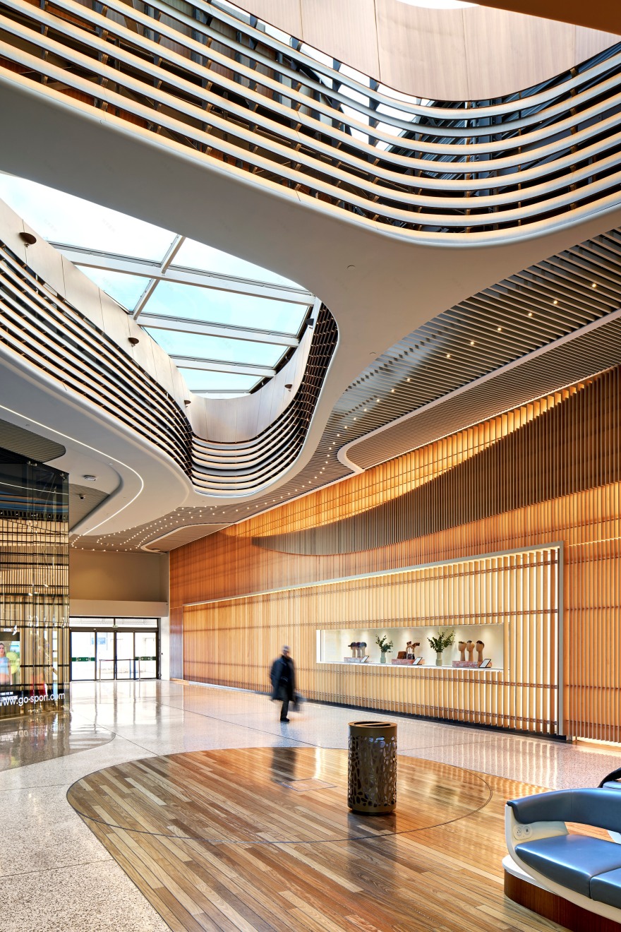 法国尼斯 CAP 3000 购物中心,海滨城市新地标-5