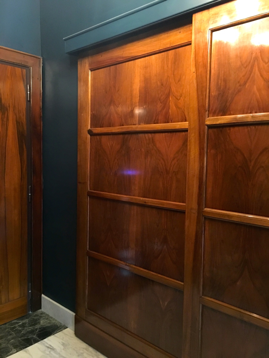 罗马历史建筑中的现代色彩-22