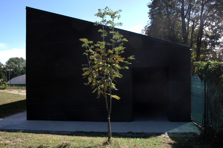 Cuneo CAI 单层建筑室内设计-11