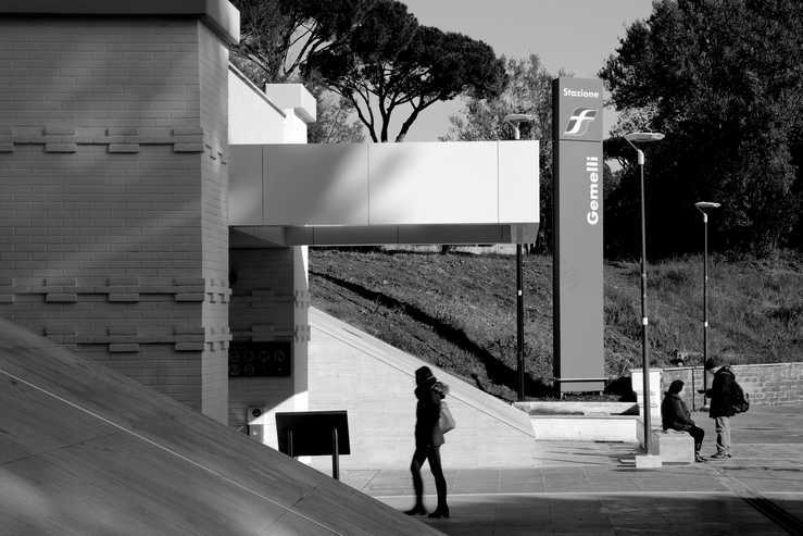 罗马 Gemelli 车站焕新设计-8