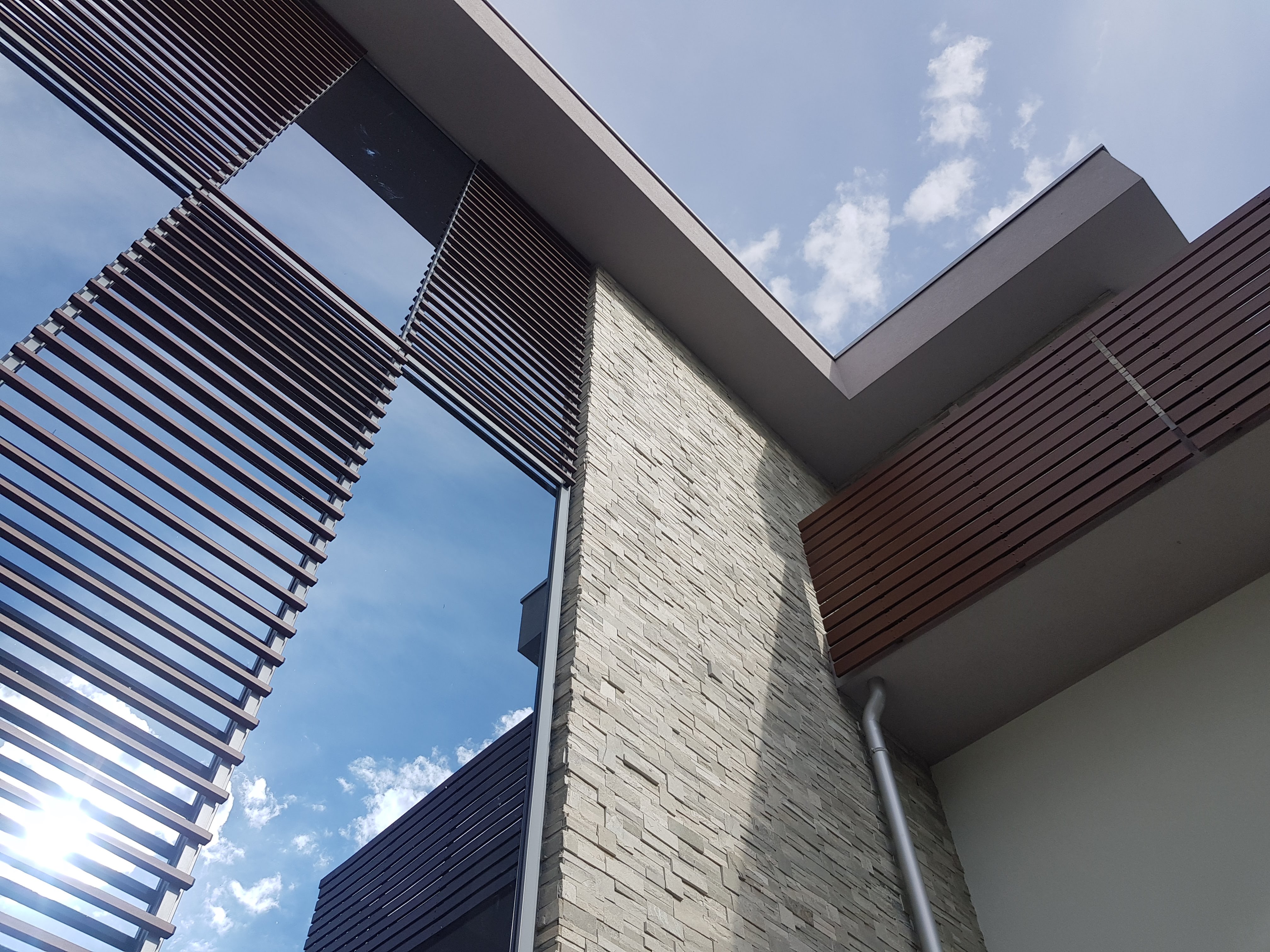 融合拆除与新建的综合性住宅设计-4