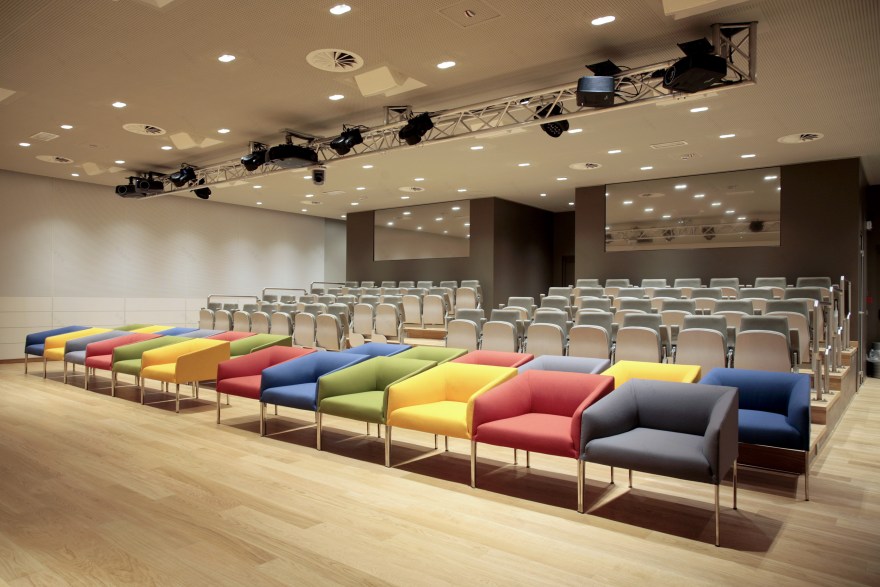 创意校园 · 公共集团米兰新总部-25