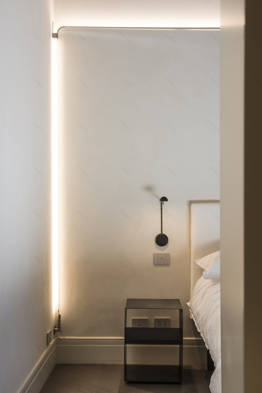 融合历史与现代的意大利古城公寓改造-34