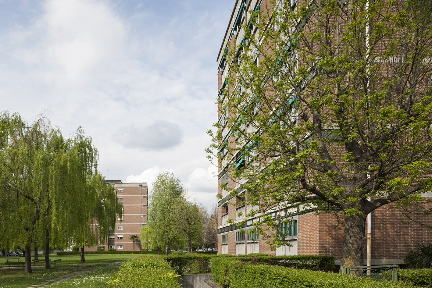 垂直社区的革新 | Ivrea 的共管塔楼-5