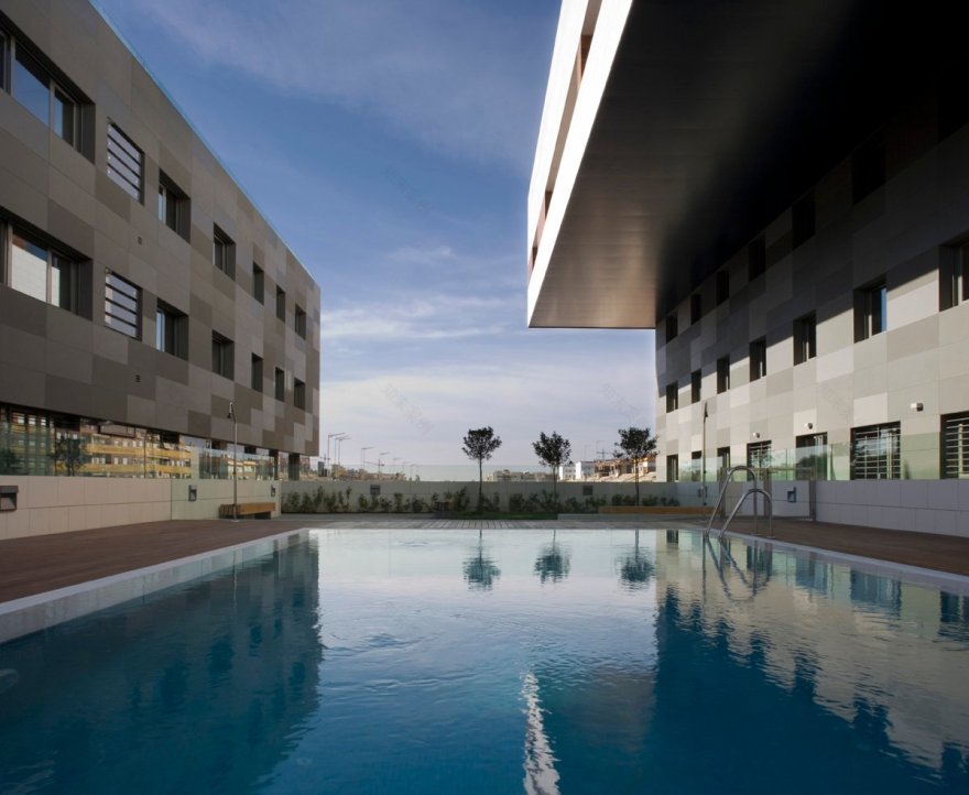 打破城市隔阂,连接山水的教育建筑-7