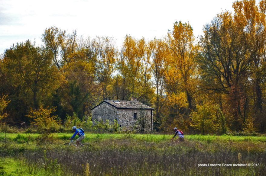 古水磨坊的现代重生——意大利 Vesola 河古水磨坊修复与再利用-1