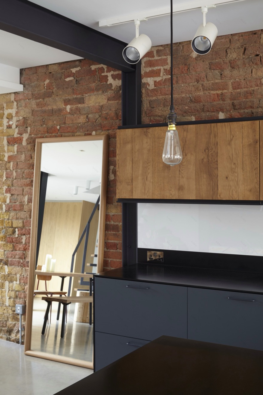 废弃维多利亚时期工作坊的现代重生-21