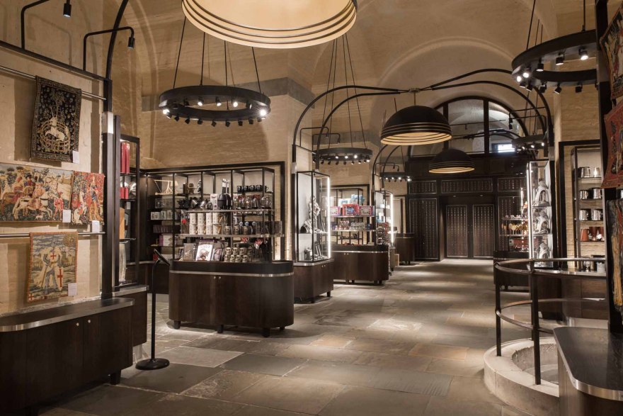 伦敦塔的白塔礼品店-3