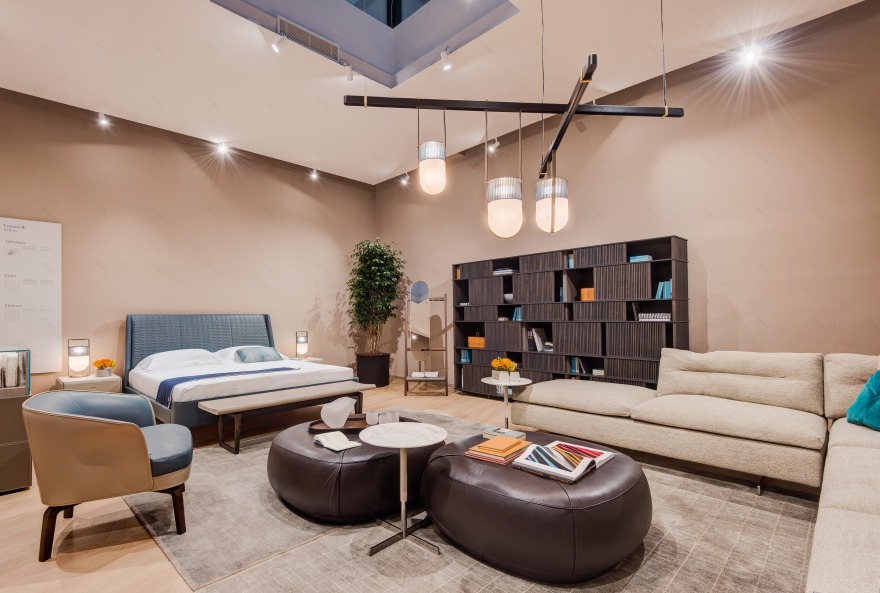 波尔特罗纳·弗劳展厅-51