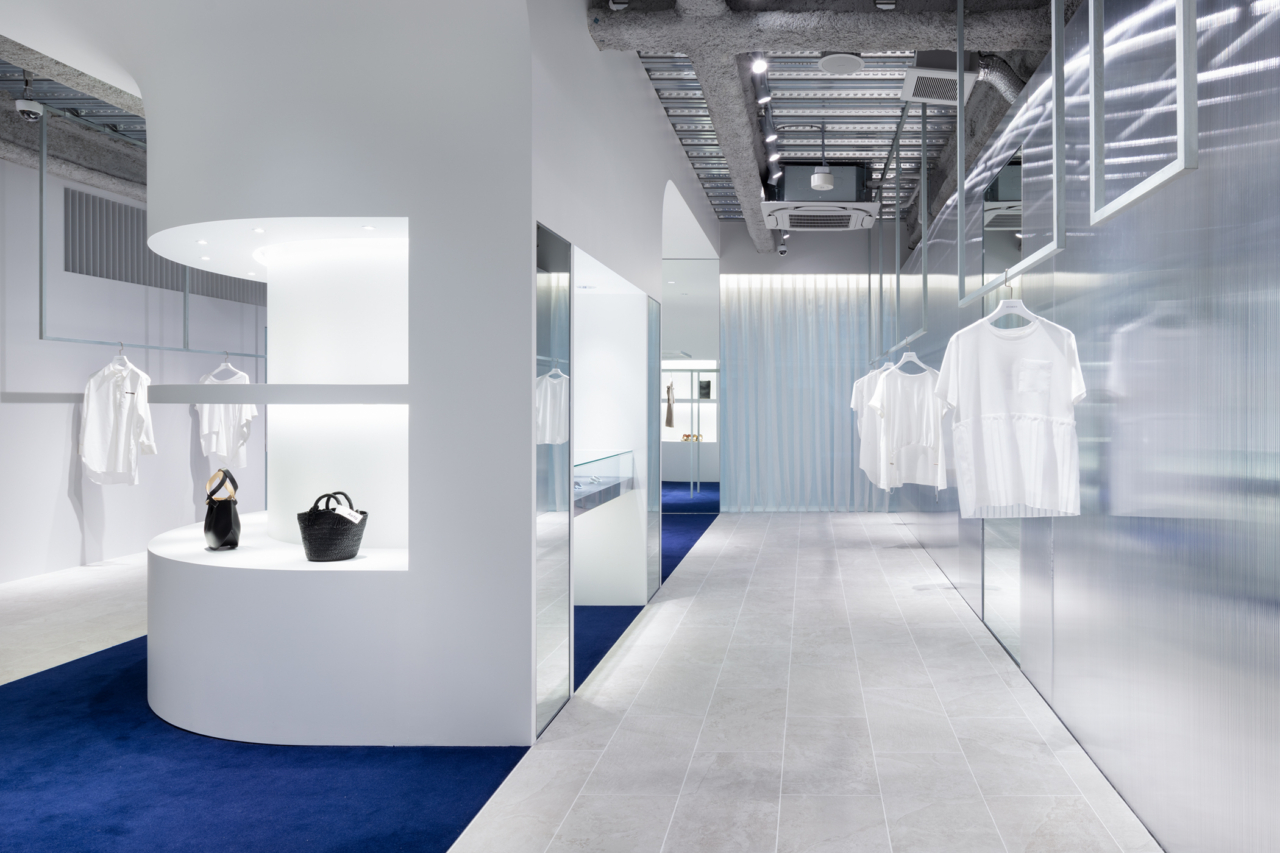 Koichiro ONIKI新作｜用极简诠释商业空间-15