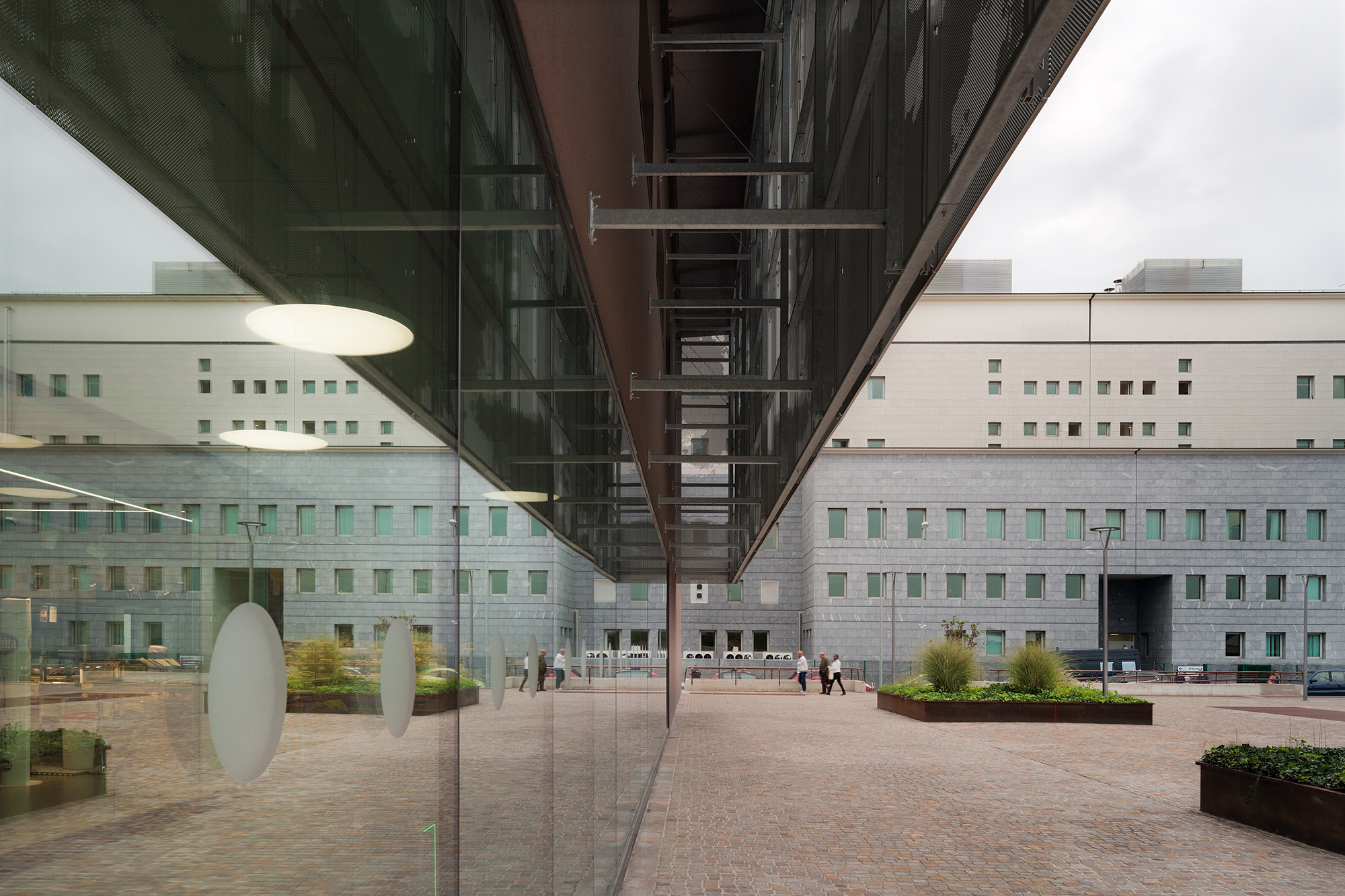 和平教堂综合体办公楼-8