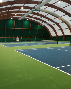 Nuova copertura in legno lamellare presso Circolo Tennis Siena