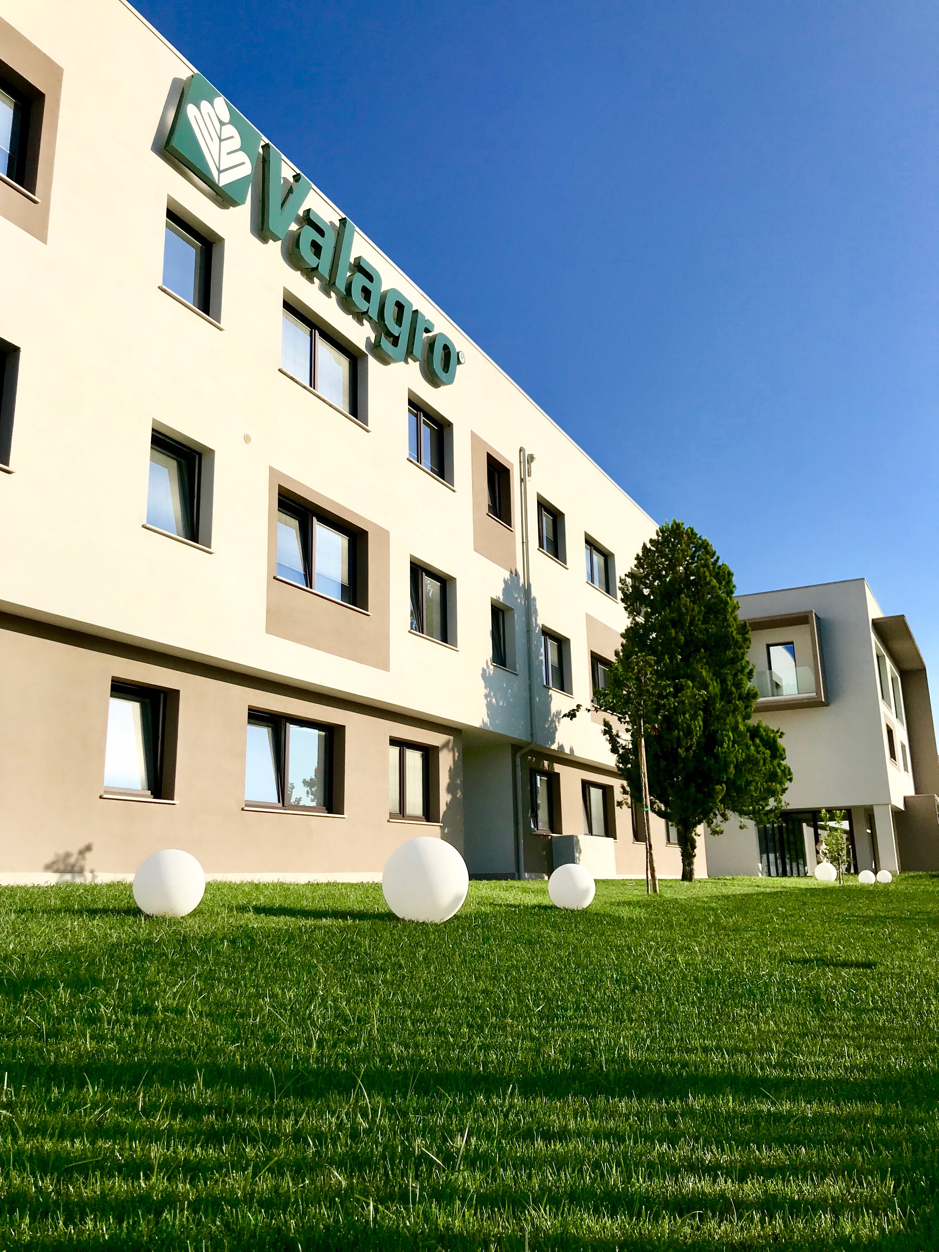 Francesca Fantasia丨办公建筑丨Restyling ed ampliamento VALAGRO S.p.a.-0