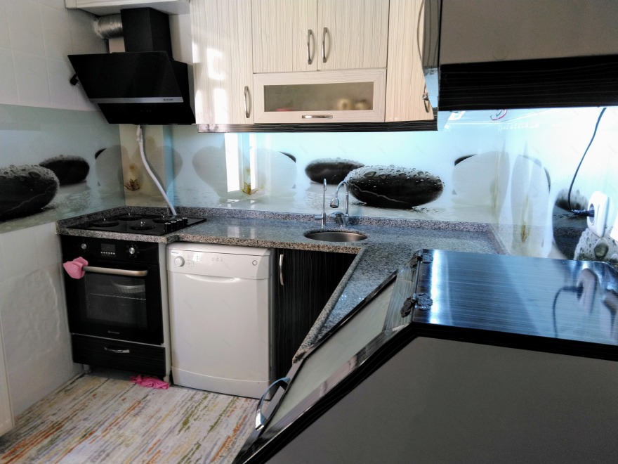 厨房隔断玻璃幕墙的魅力-7