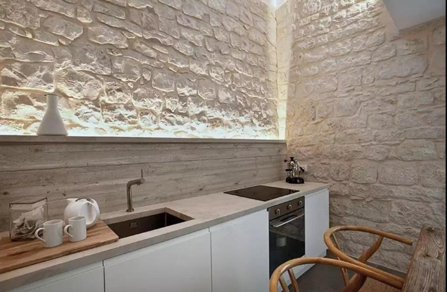 50㎡双层石头屋的宽敞空间魔法-29