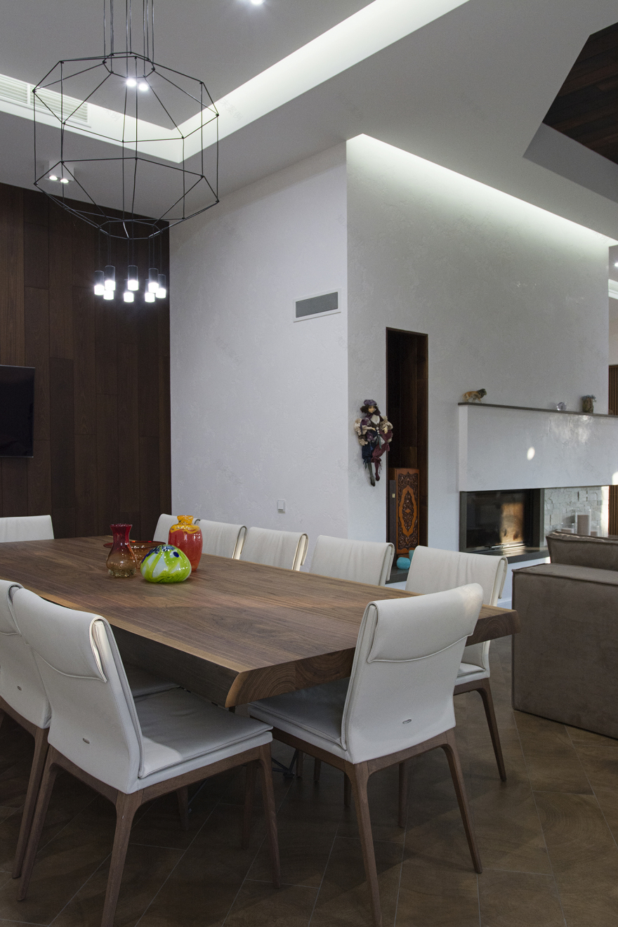 温暖家庭,现代风格与民族元素的完美融合-6