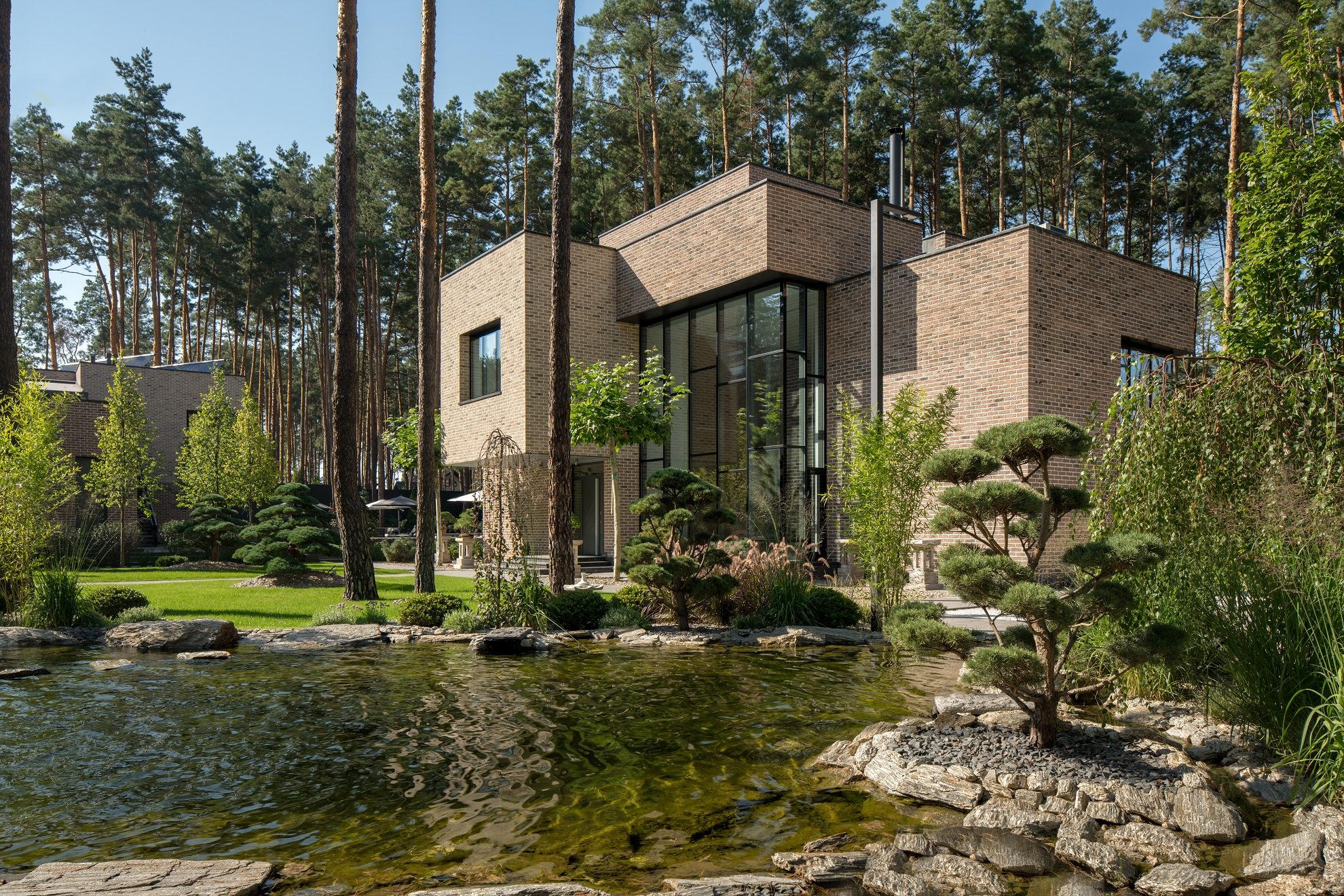 BST 之家 | 现代别墅与自然的和谐共生-1