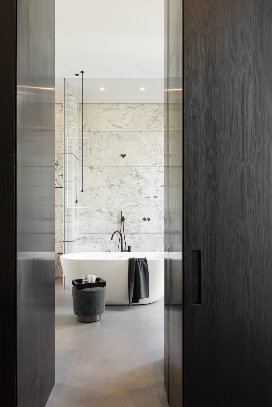 比利时安特卫普“现代洞穴”别墅室内设计-10