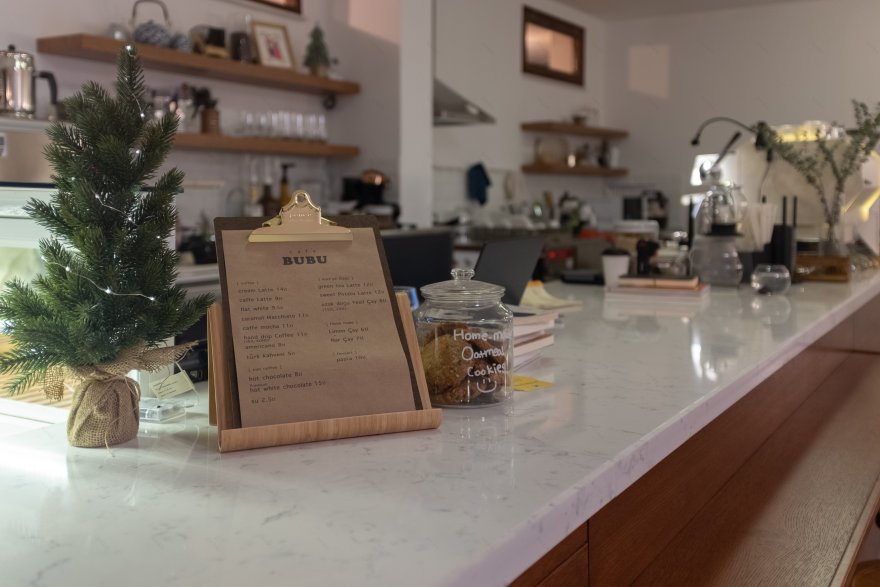 韩风咖啡店设计 | 温暖木质空间的现代演绎-0